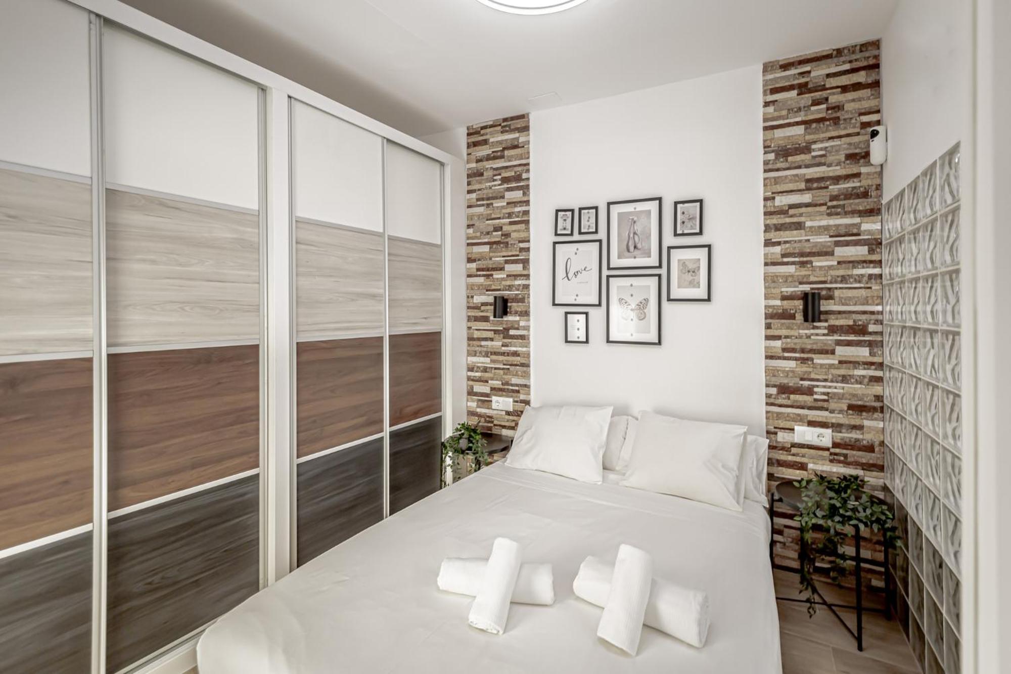 Apartamentos Franco Rodriguez Madrid Extérieur photo