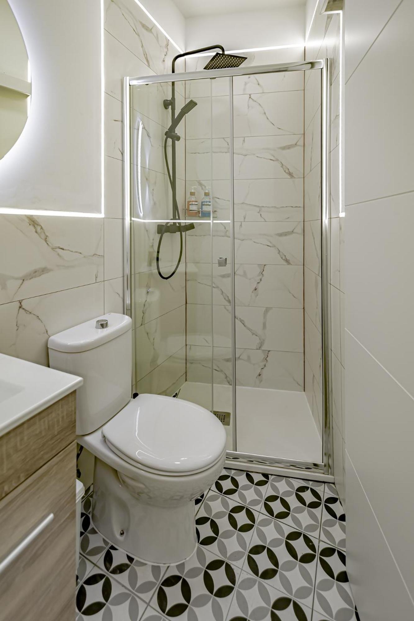 Apartamentos Franco Rodriguez Madrid Chambre photo